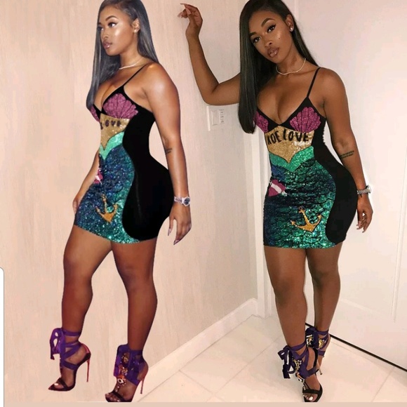 Dresses & Skirts - Sequin Dress